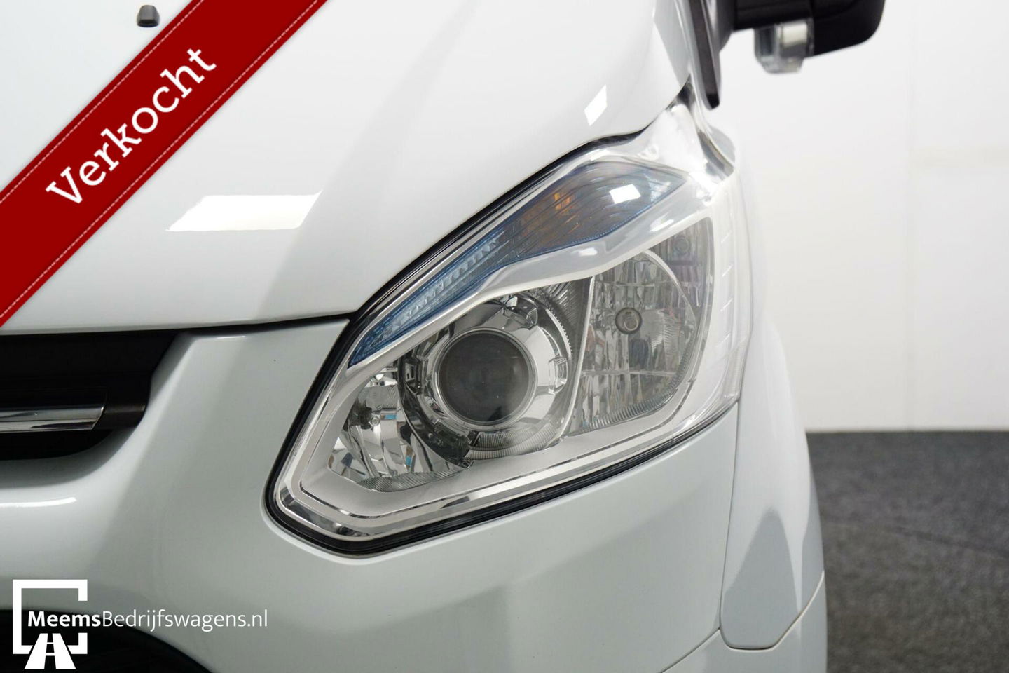 Ford Transit Custom 330 2.2 TDCI L2H1 - Airco - Cruis - Navi