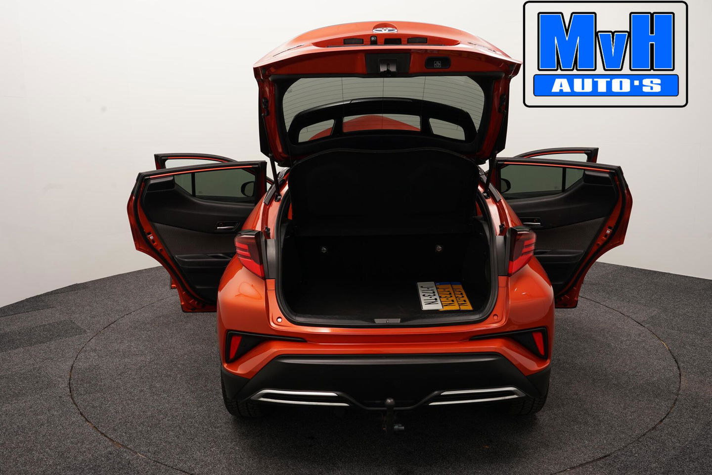 Toyota C-HR 2.0 Hybrid Launch Edition|184PK|LUXE!|TREKH|JBL