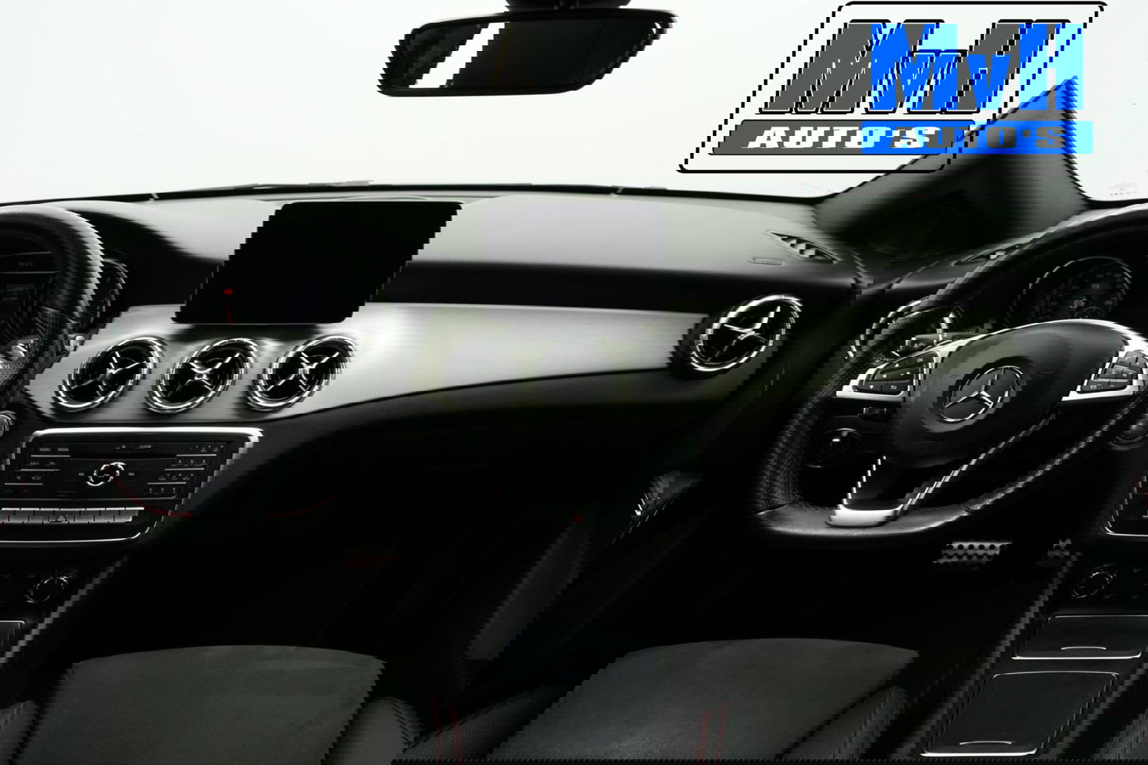 Mercedes-Benz CLA Shooting Brake 180 AMG|TREKH|CARPLAY|LED