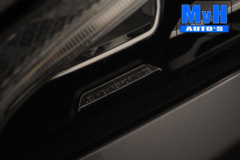 Mercedes-Benz CLA Shooting Brake 180 AMG|TREKH|CARPLAY|LED