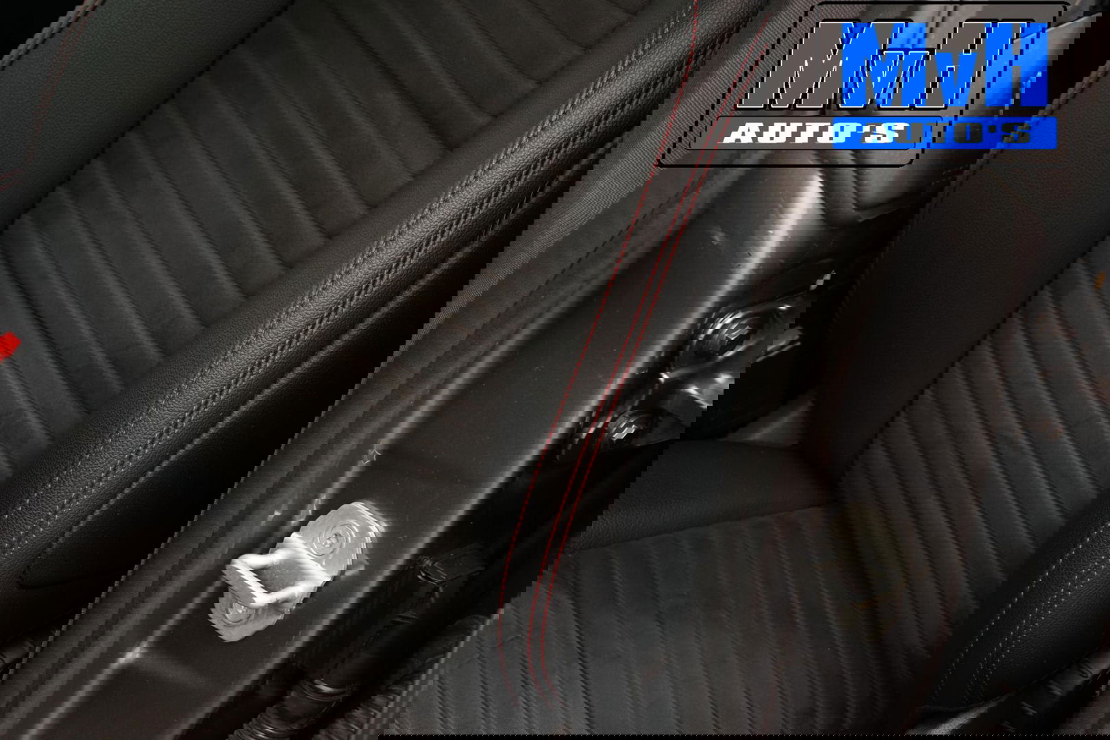 Mercedes-Benz CLA Shooting Brake 180 AMG|TREKH|CARPLAY|LED