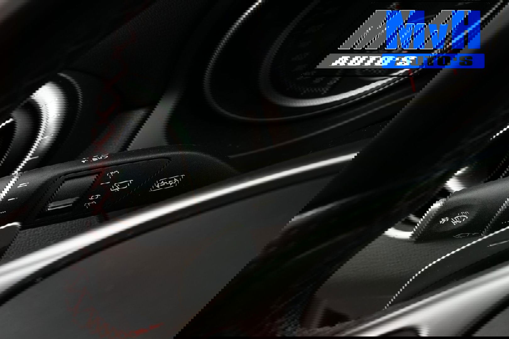 Mercedes-Benz CLA Shooting Brake 180 AMG|TREKH|CARPLAY|LED