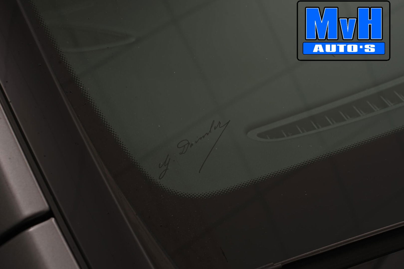 Mercedes-Benz CLA Shooting Brake 180 AMG|TREKH|CARPLAY|LED