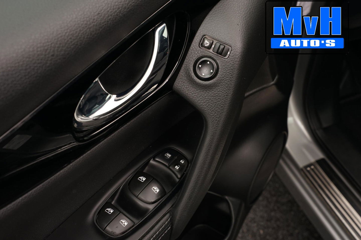 Nissan QASHQAI 1.3 DIG-T Business Edition|PANO|TREKH|CAMERA