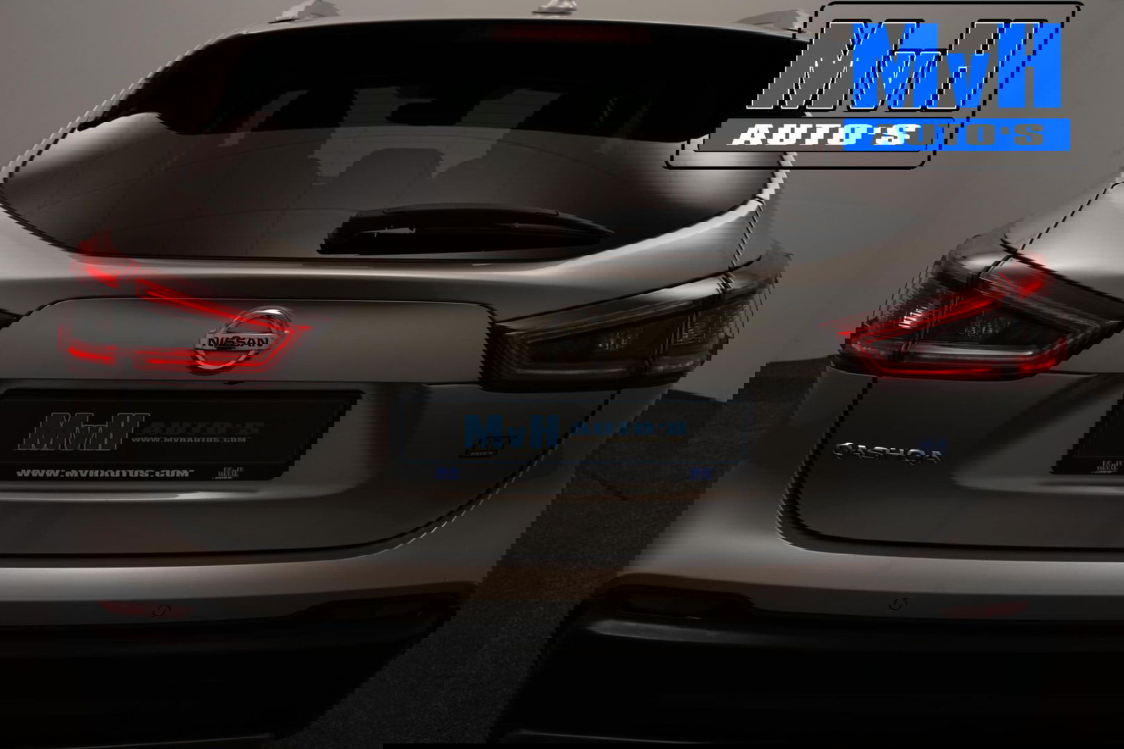 Nissan QASHQAI 1.3 DIG-T Business Edition|PANO|TREKH|CAMERA