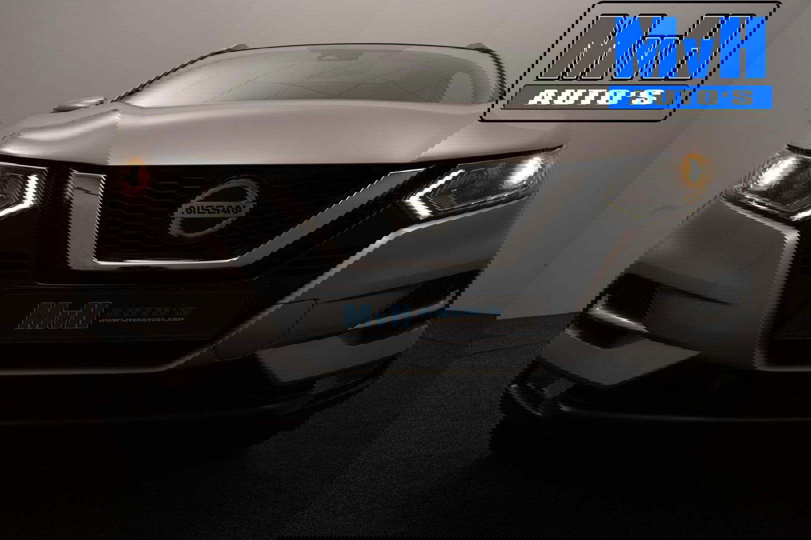 Nissan QASHQAI 1.3 DIG-T Business Edition|PANO|TREKH|CAMERA