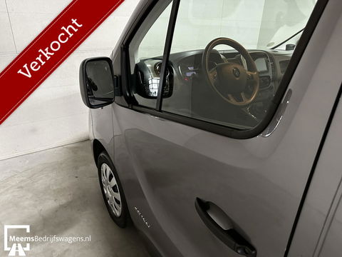 Renault Trafic L2H1 - AIRCO CRUISE CARPLAY PARKEERSENS 3pers