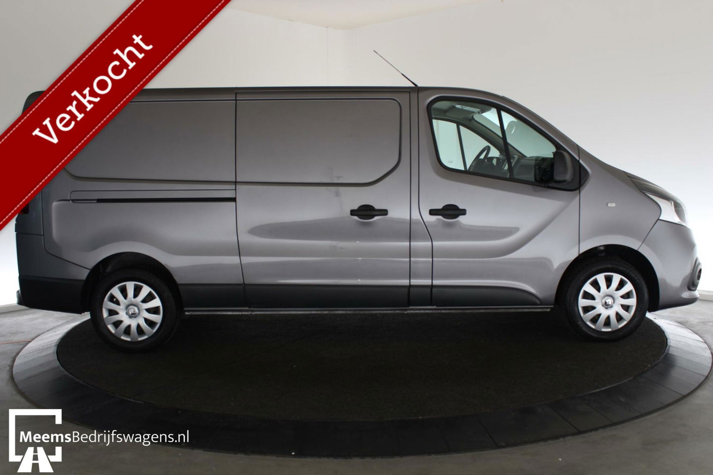 Renault Trafic L2H1 - AIRCO CRUISE CARPLAY PARKEERSENS 3pers