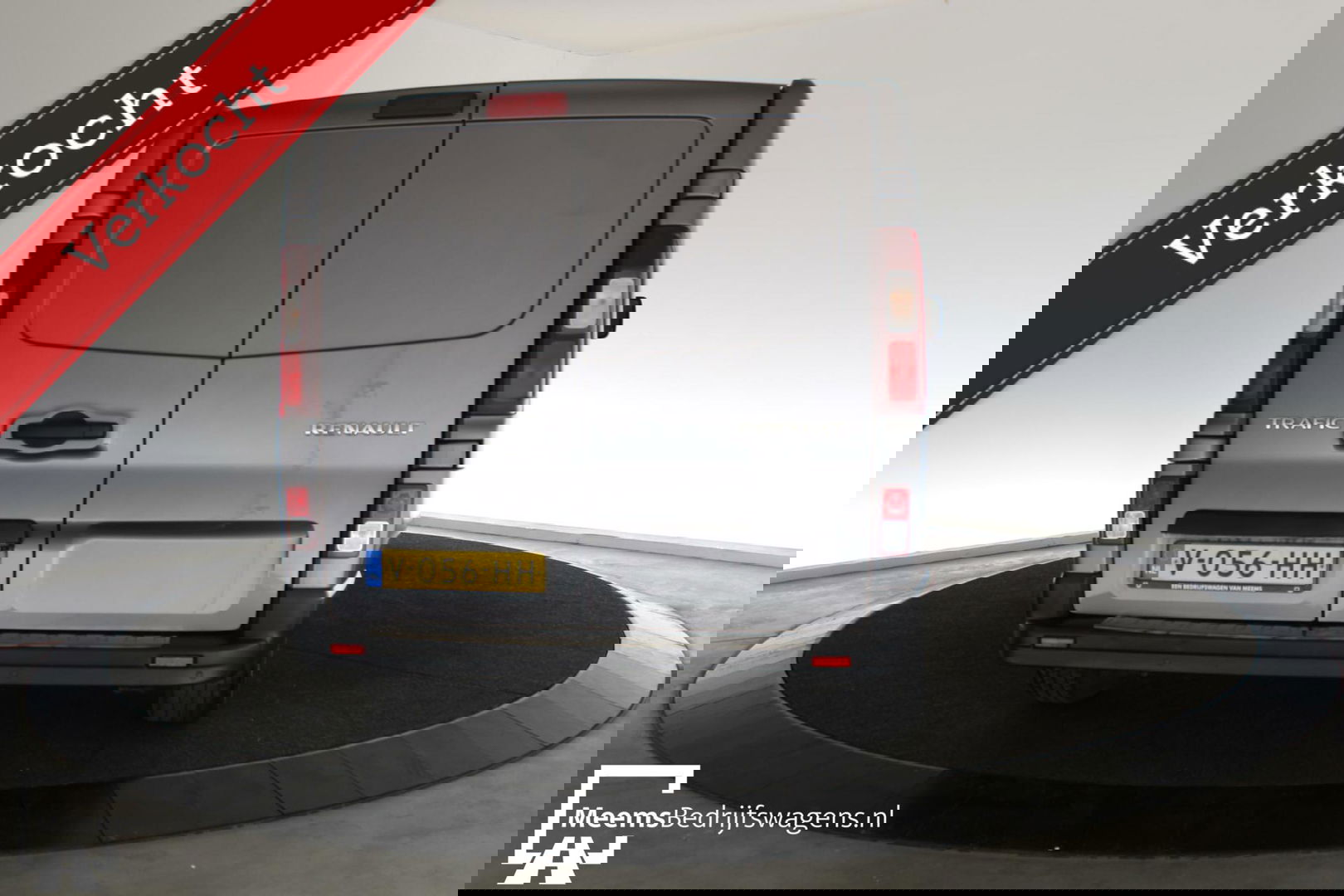 Renault Trafic L2H1 - AIRCO CRUISE CARPLAY PARKEERSENS 3pers