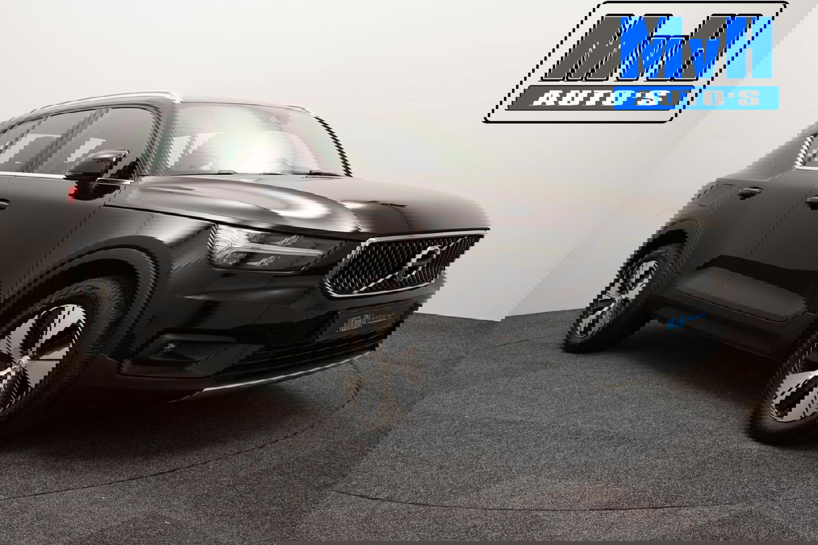 Volvo XC40 1.5 T5 Recharge Inscription Expression|TREKH|LED