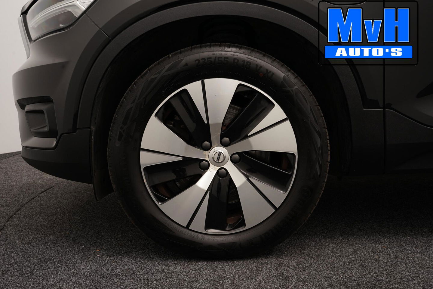 Volvo XC40 1.5 T5 Recharge Inscription Expression|TREKH|LED