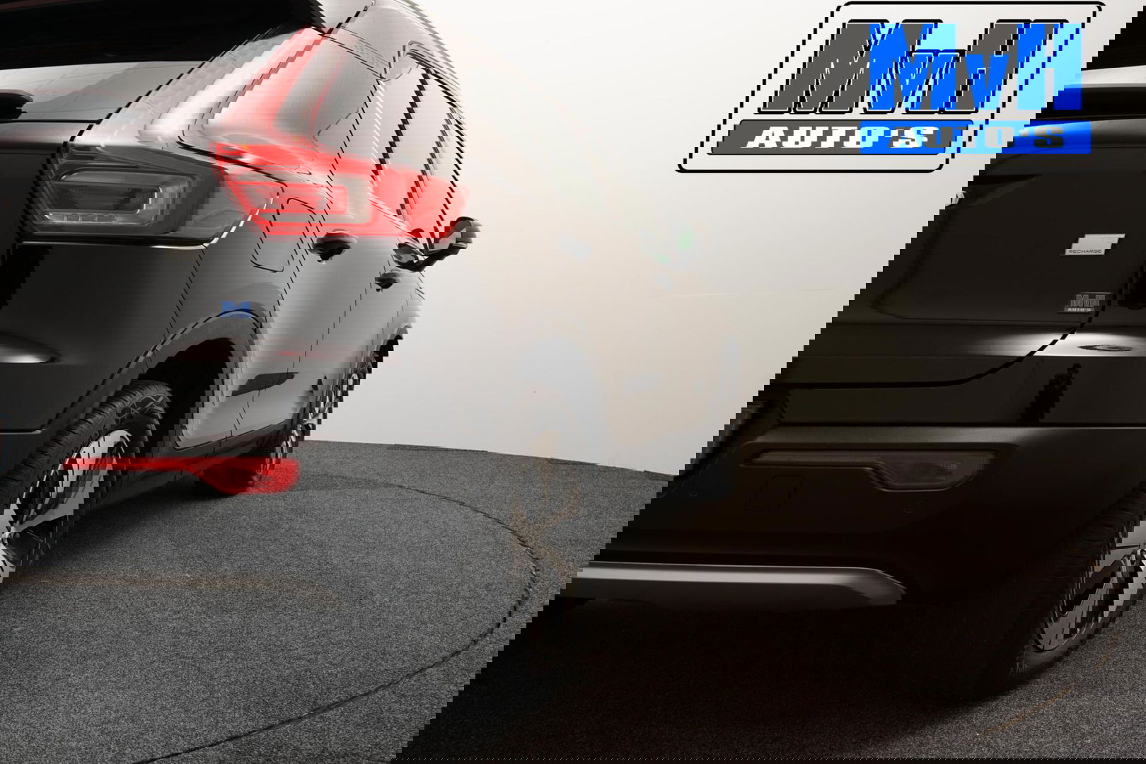 Volvo XC40 1.5 T5 Recharge Inscription Expression|TREKH|LED