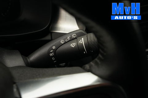 Volvo XC40 1.5 T5 Recharge Inscription Expression|TREKH|LED