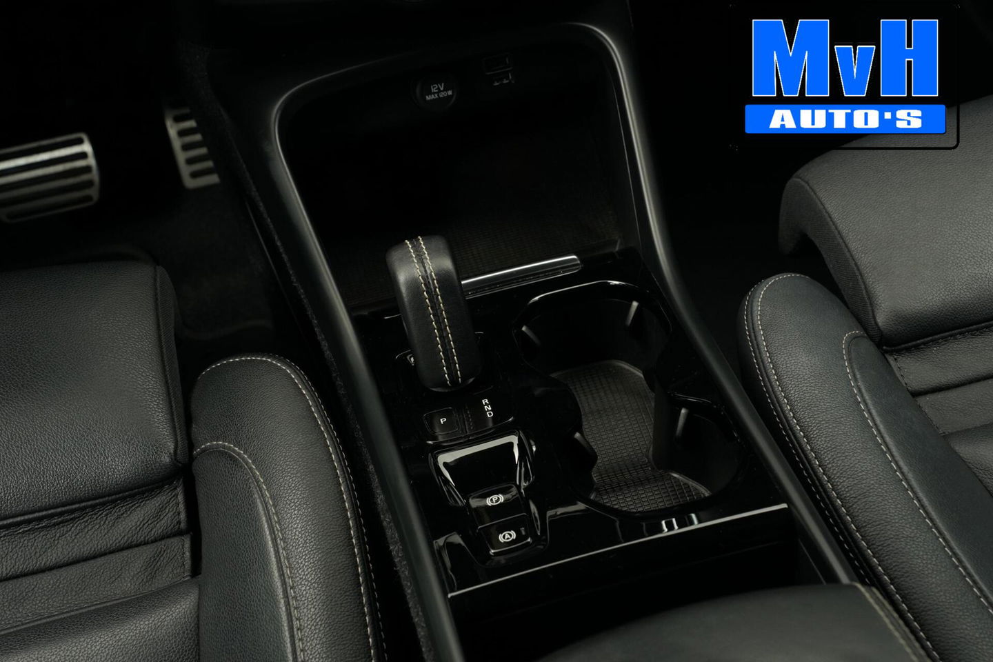 Volvo XC40 1.5 T5 Recharge R-Design|STOEL/STUUR.VERW|CAMERA