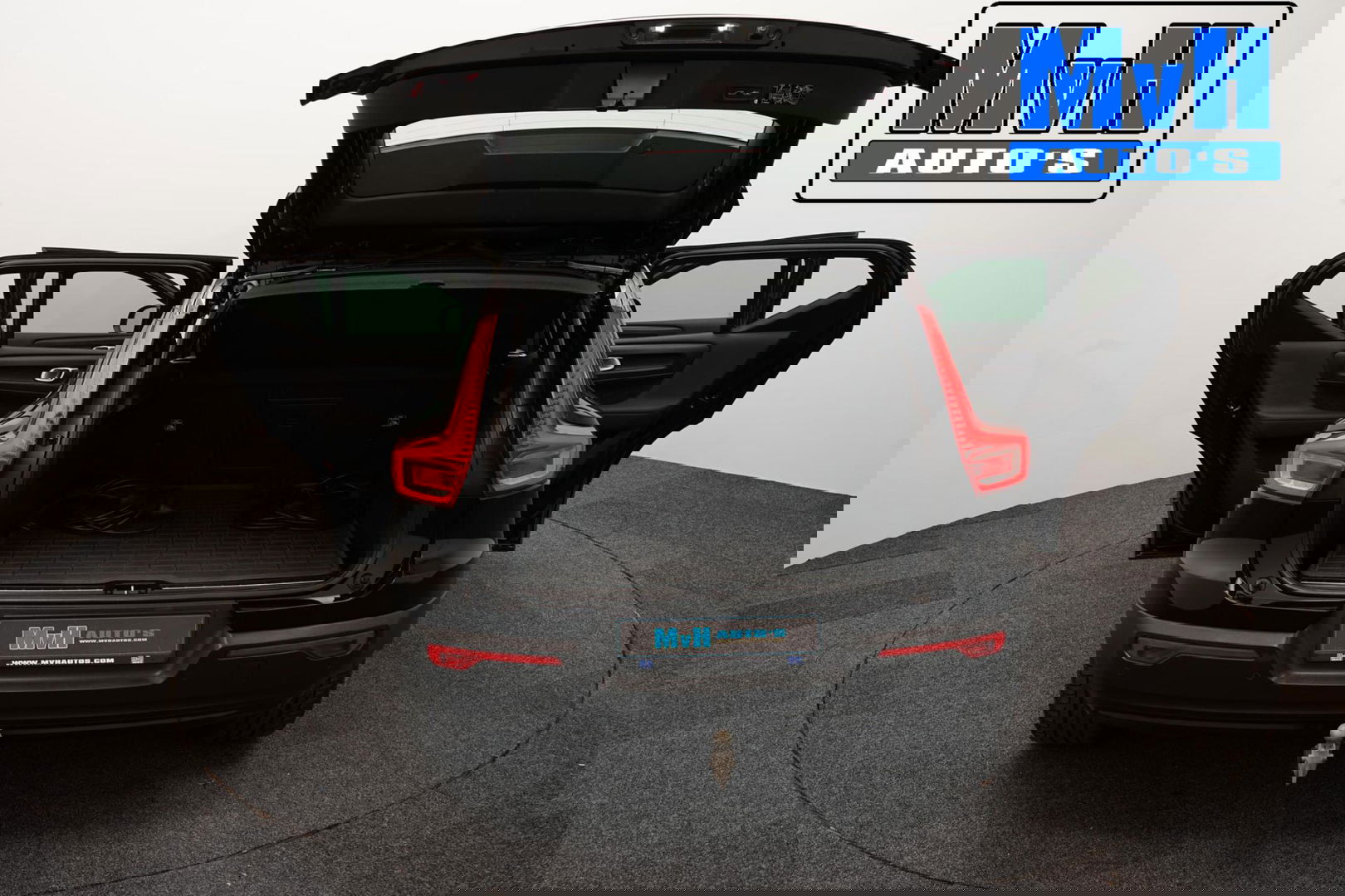 Volvo XC40 1.5 T5 Recharge R-Design|STOEL/STUUR.VERW|CAMERA