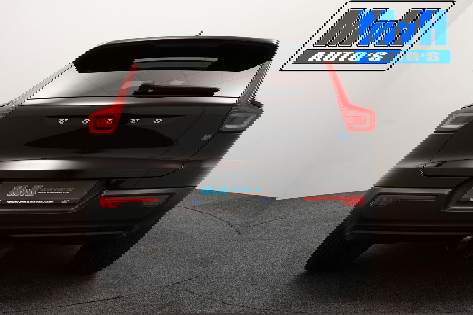 Volvo XC40 1.5 T5 Recharge R-Design|PANO|STOEL/STUUR.VERW