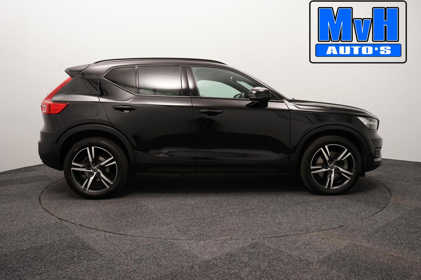 Volvo XC40 1.5 T5 Recharge R-Design|PANO|STOEL/STUUR.VERW