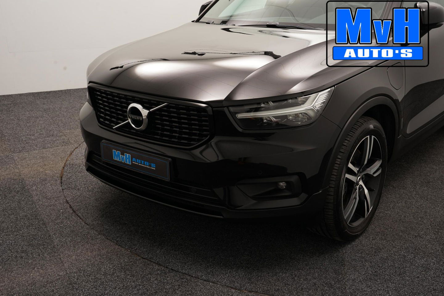 Volvo XC40 1.5 T5 Recharge R-Design|PANO|STOEL/STUUR.VERW