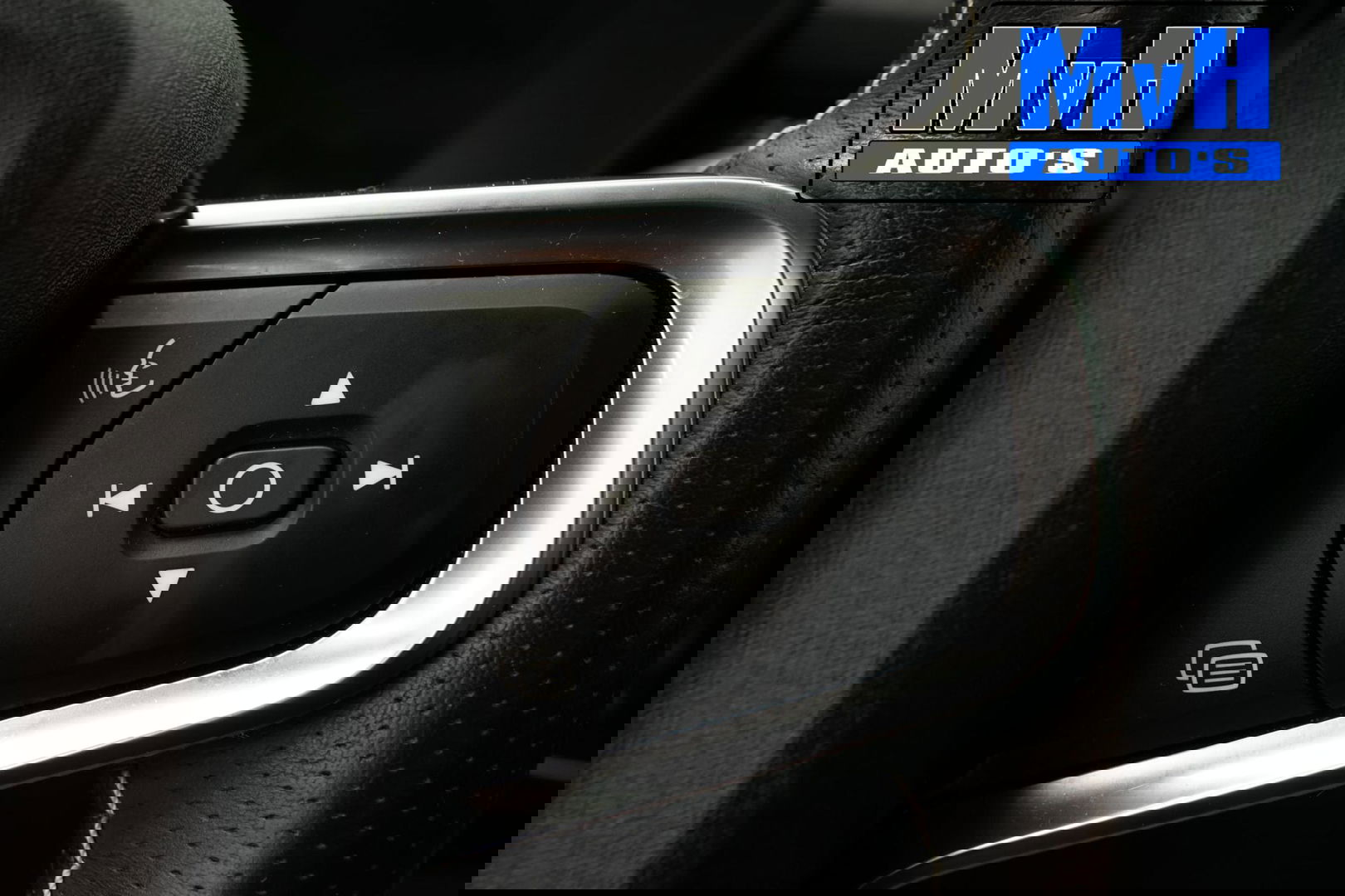 Volvo XC40 1.5 T5 Recharge R-Design|PANO|STOEL/STUUR.VERW