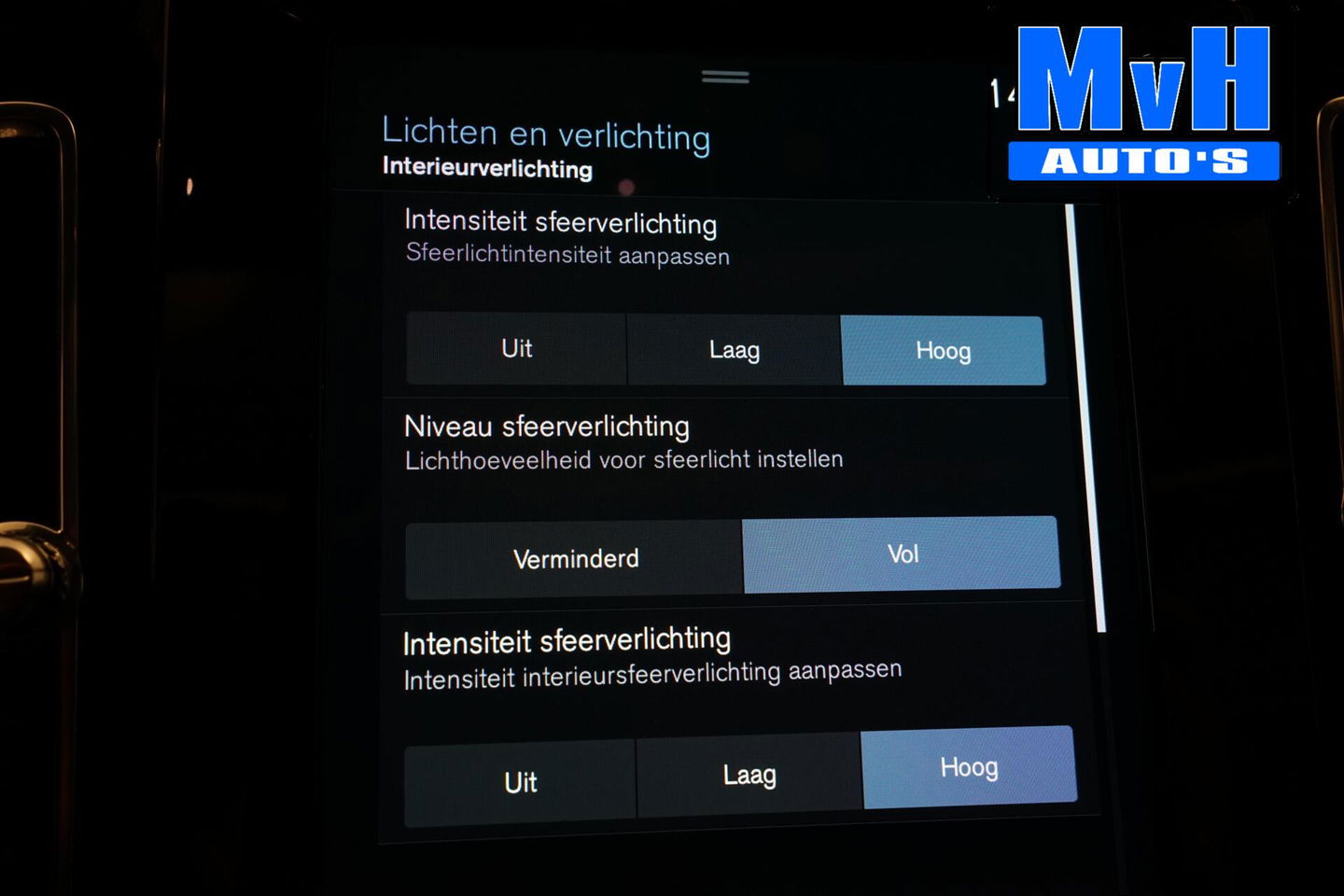 Volvo XC40 1.5 T5 Recharge R-Design|PANO|STOEL/STUUR.VERW