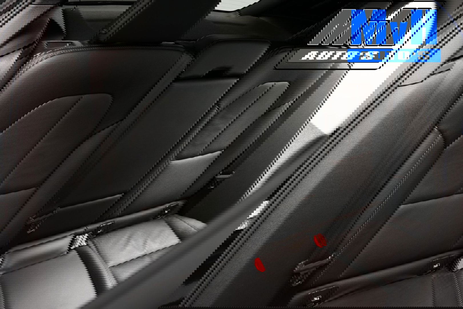 Volvo XC40 1.5 T5 Recharge R-Design|PANO|STOEL/STUUR.VERW