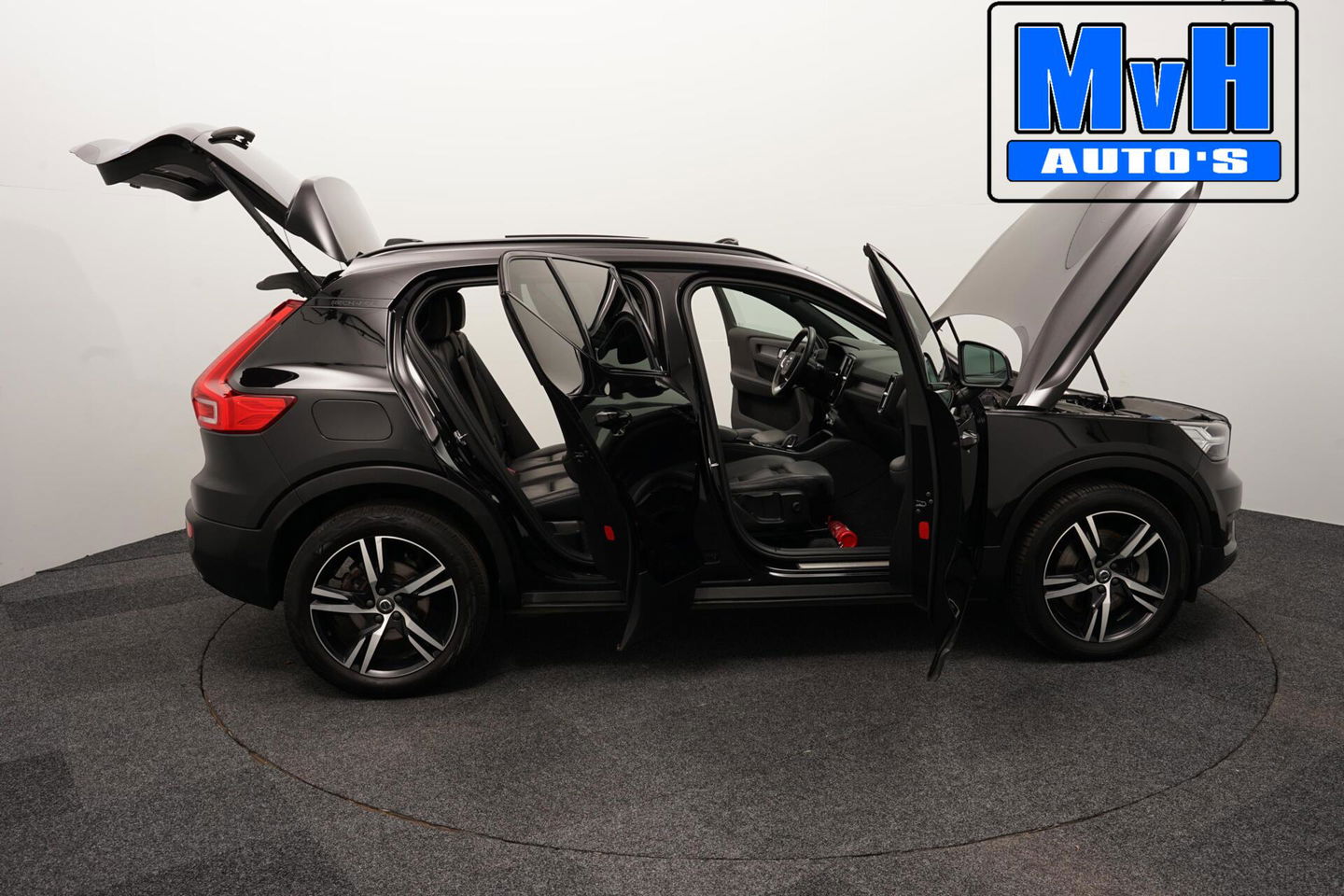 Volvo XC40 1.5 T5 Recharge R-Design|PANO|STOEL/STUUR.VERW