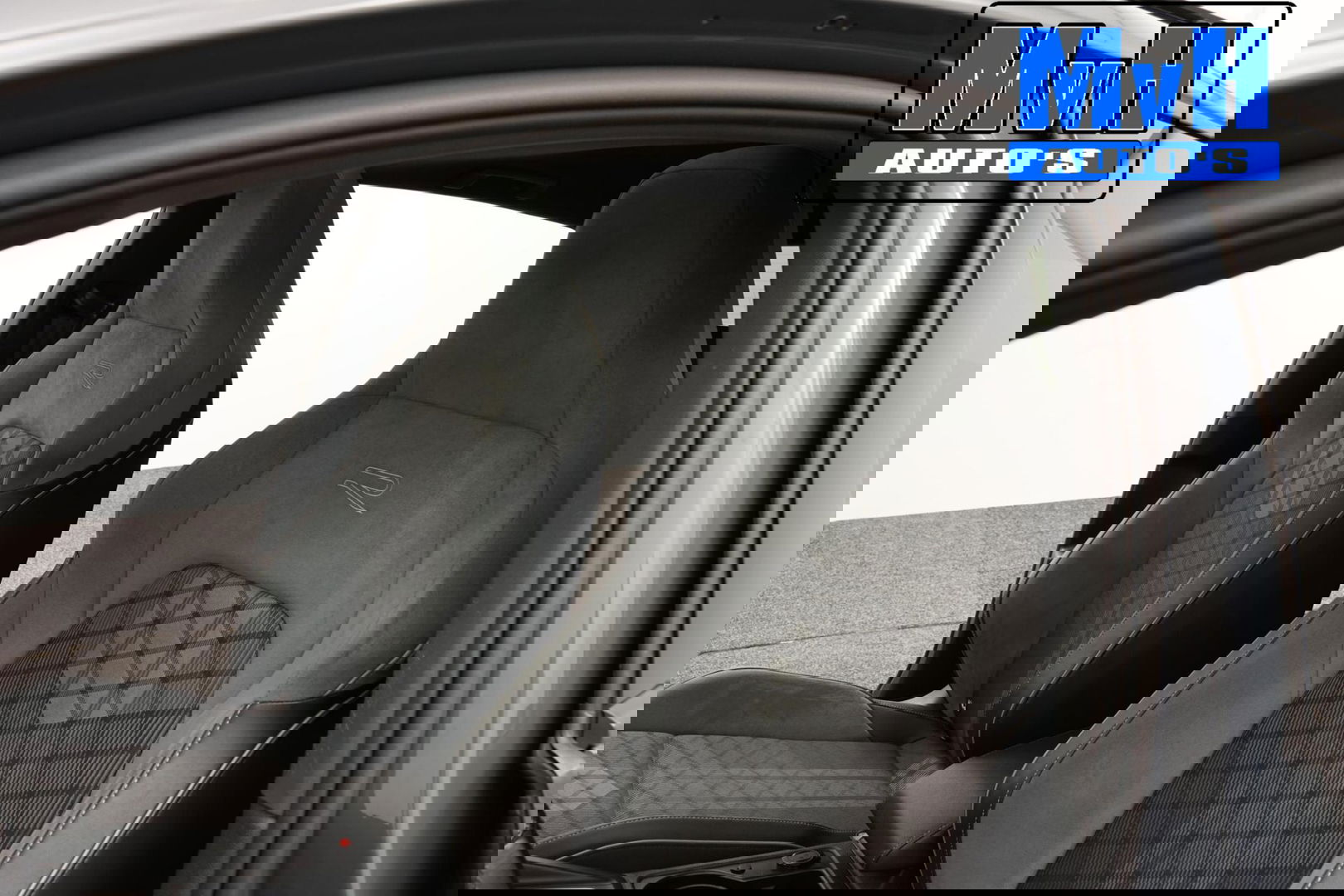 Volkswagen Golf 1.5 eTSI R-Line|PANO|IQ-LIGHT|SPORTSTOEL|LUXE!