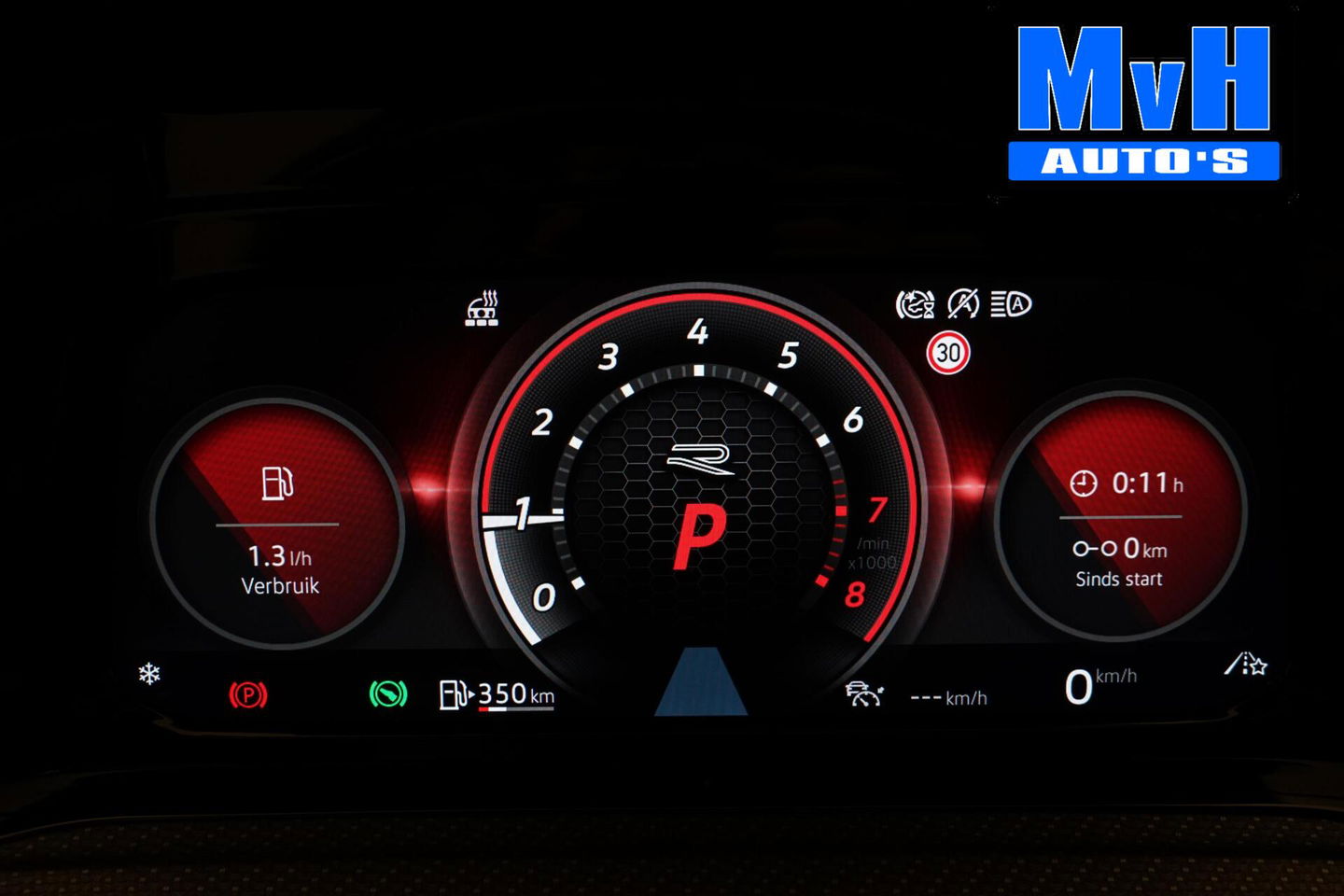 Volkswagen Golf 1.5 eTSI R-Line|PANO|IQ-LIGHT|SPORTSTOEL|LUXE!