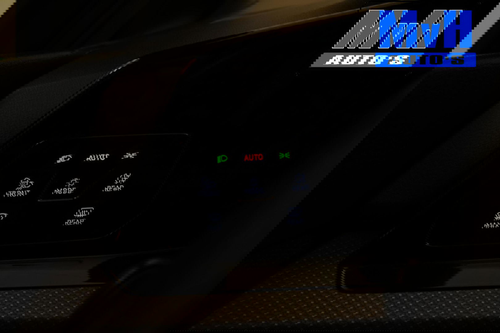 Volkswagen Golf 1.5 eTSI R-Line|PANO|IQ-LIGHT|SPORTSTOEL|LUXE!