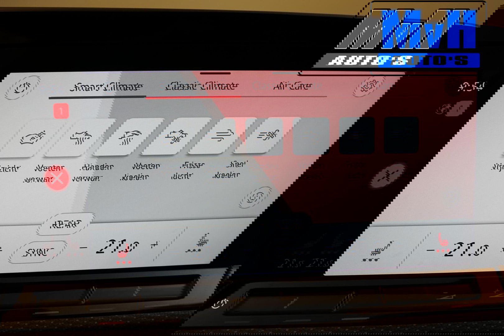 Volkswagen Golf 1.5 eTSI R-Line|PANO|IQ-LIGHT|SPORTSTOEL|LUXE!