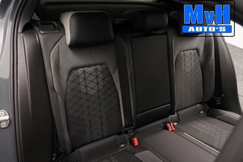 Volkswagen Golf 1.5 eTSI R-Line|PANO|IQ-LIGHT|SPORTSTOEL|LUXE!