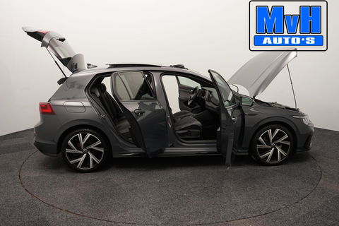 Volkswagen Golf 1.5 eTSI R-Line|PANO|IQ-LIGHT|SPORTSTOEL|LUXE!