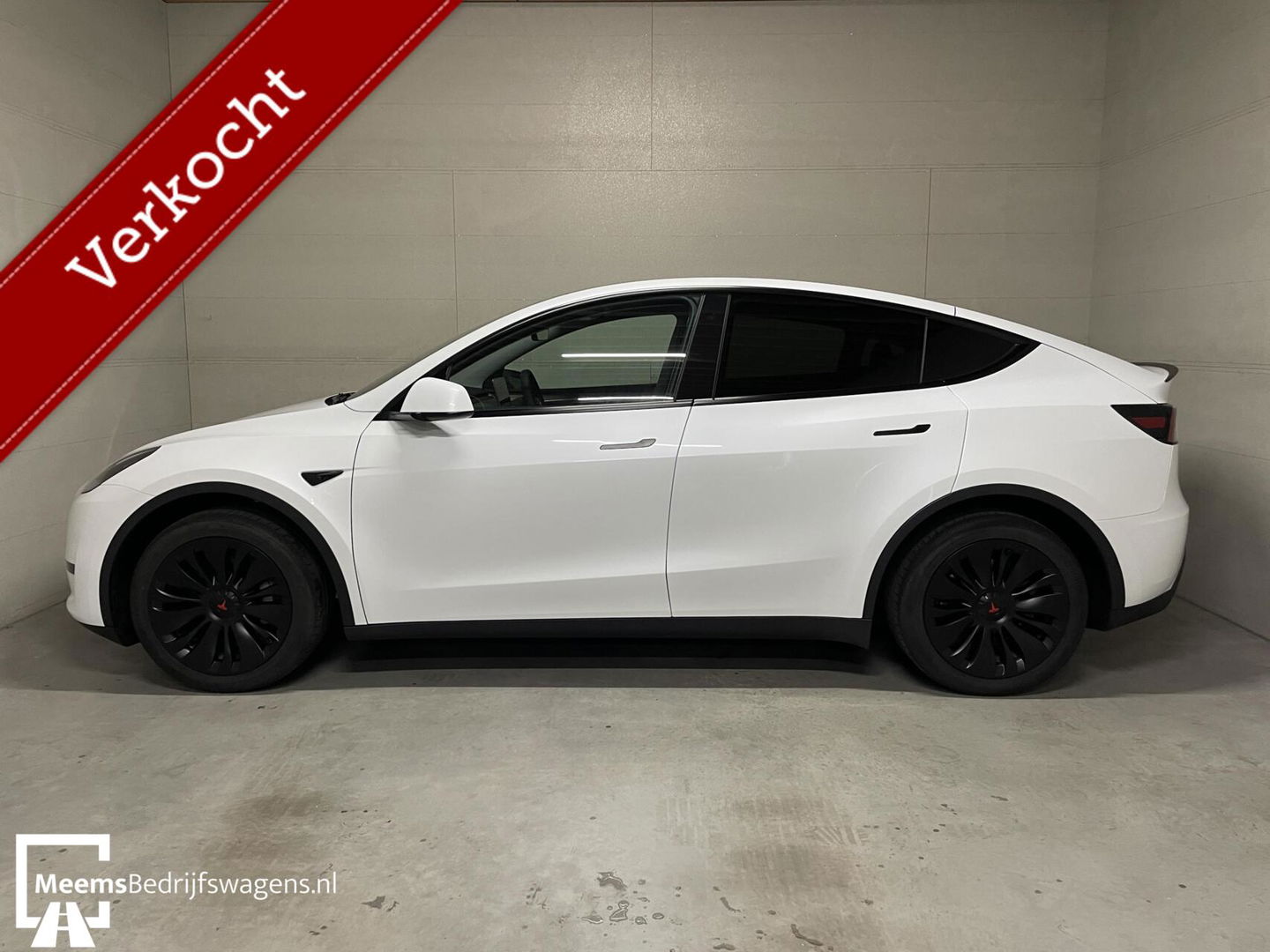 Tesla Model Y RWD - 60 KWH - NIEUW - TREKHAAK - FULL OPTIE