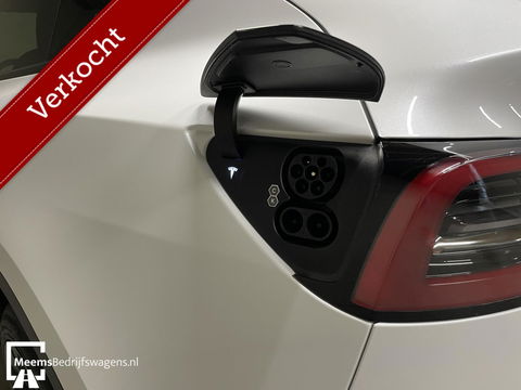 Tesla Model Y RWD - 60 KWH - NIEUW - TREKHAAK - FULL OPTIE