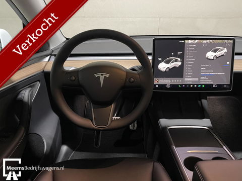 Tesla Model Y RWD - 60 KWH - NIEUW - TREKHAAK - FULL OPTIE