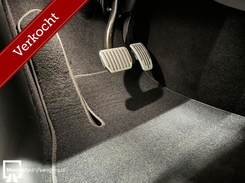 Tesla Model Y RWD - 60 KWH - NIEUW - TREKHAAK - FULL OPTIE