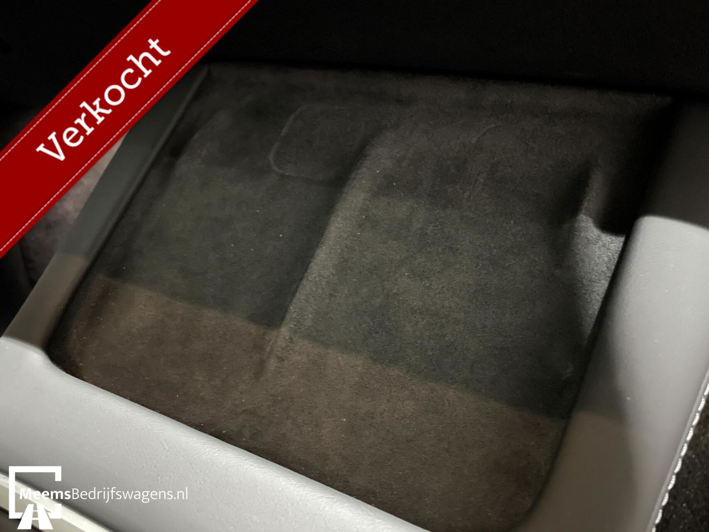 Tesla Model Y RWD - 60 KWH - NIEUW - TREKHAAK - FULL OPTIE