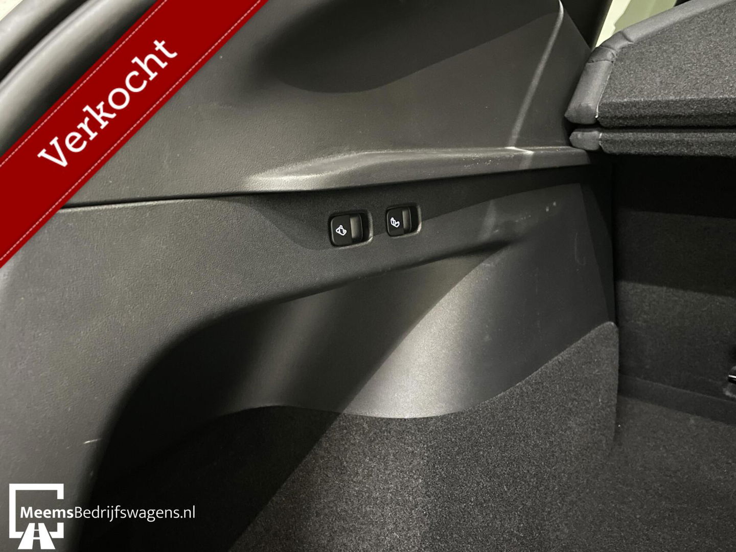 Tesla Model Y RWD - 60 KWH - NIEUW - TREKHAAK - FULL OPTIE