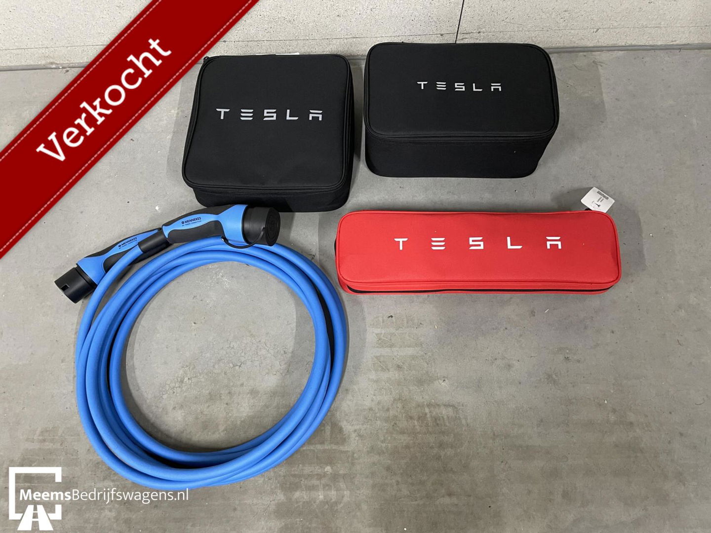 Tesla Model Y RWD - 60 KWH - NIEUW - TREKHAAK - FULL OPTIE