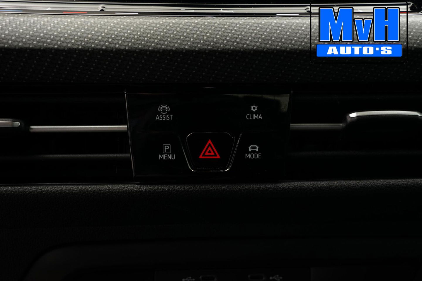 Volkswagen Golf 1.5 eTSI R-Line|SPORTSTOEL|LUXE|LED|