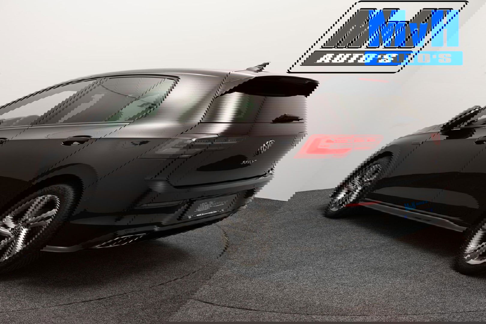 Volkswagen Golf 1.5 eTSI R-Line|SPORTSTOEL|LUXE|LED|