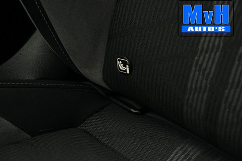 Volkswagen Golf 1.5 eTSI R-Line|SPORTSTOEL|LUXE|LED|