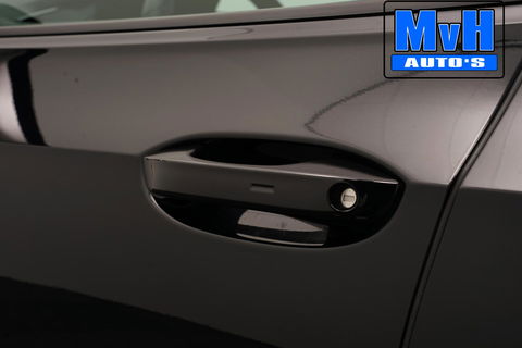 Volkswagen Golf 1.5 eTSI R-Line|SPORTSTOEL|LUXE|LED|