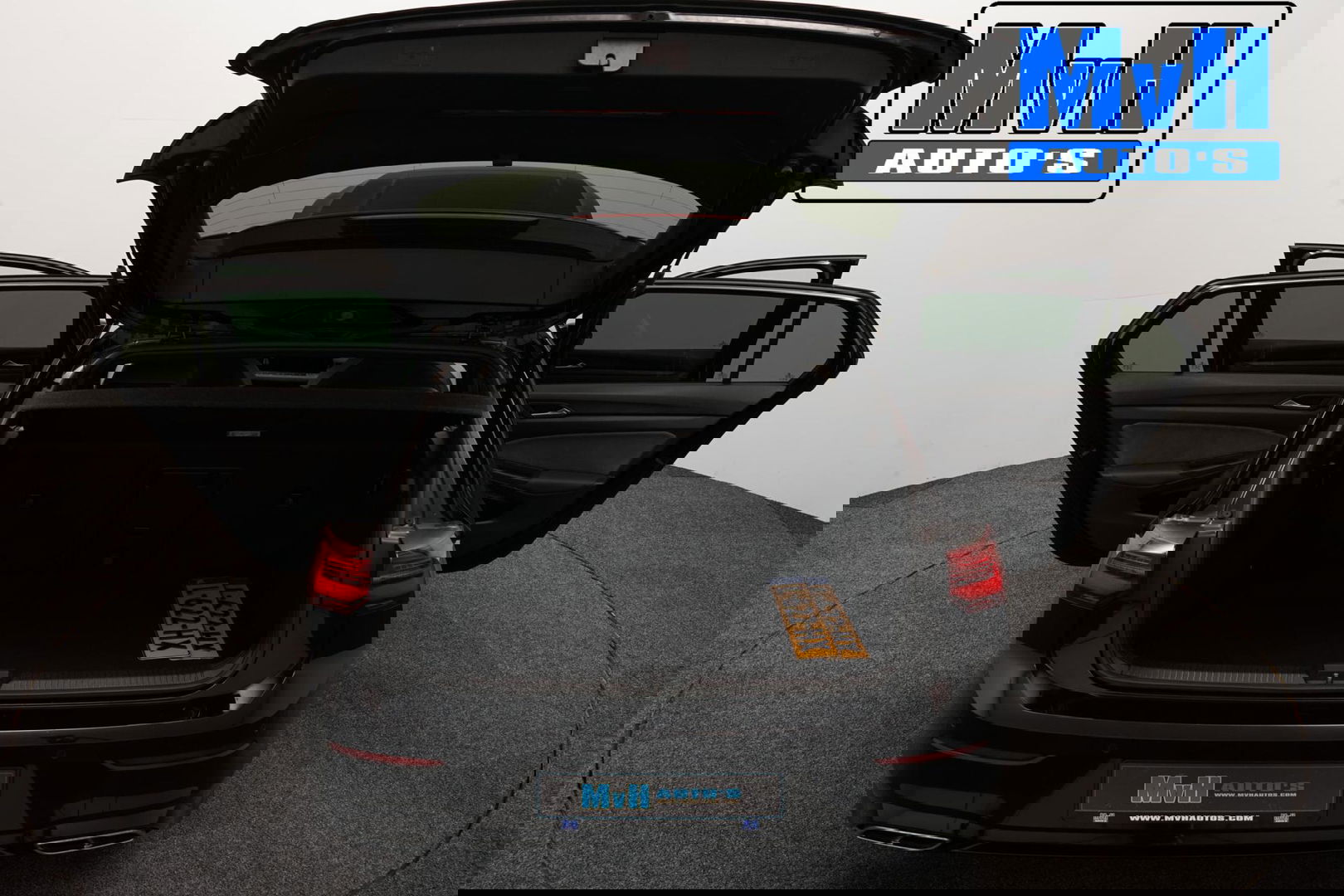 Volkswagen Golf 1.5 eTSI R-Line|SPORTSTOEL|LUXE|LED|