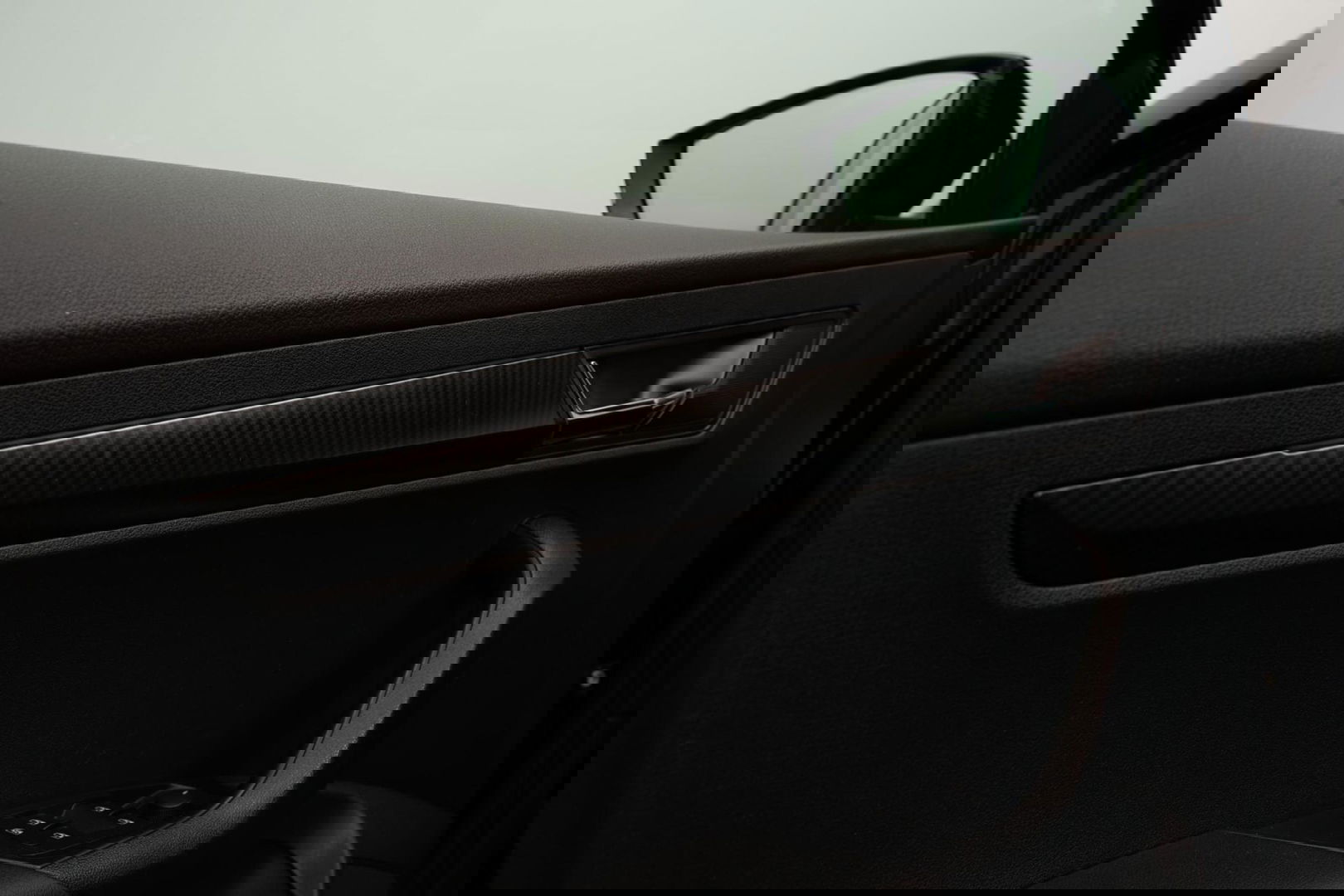 Škoda Karoq 1.5 TSI ACT Sportline Business|LUXE|CAMERA|TREKH|LED