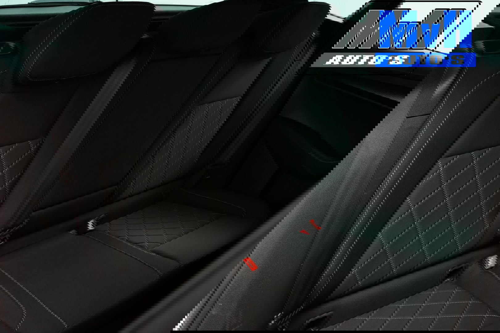 Škoda Karoq 1.5 TSI ACT Sportline Business|LUXE|CAMERA|TREKH|LED