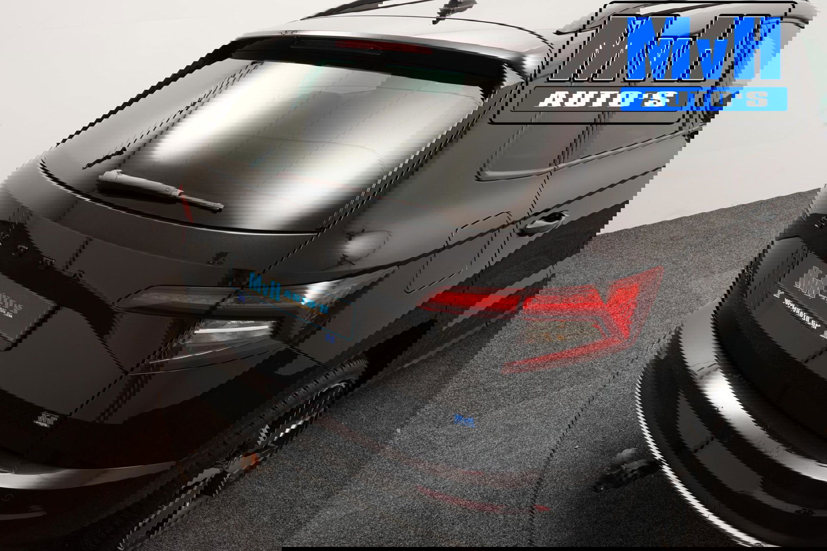 Škoda Karoq 1.5 TSI ACT Sportline Business|LUXE|CAMERA|TREKH|LED