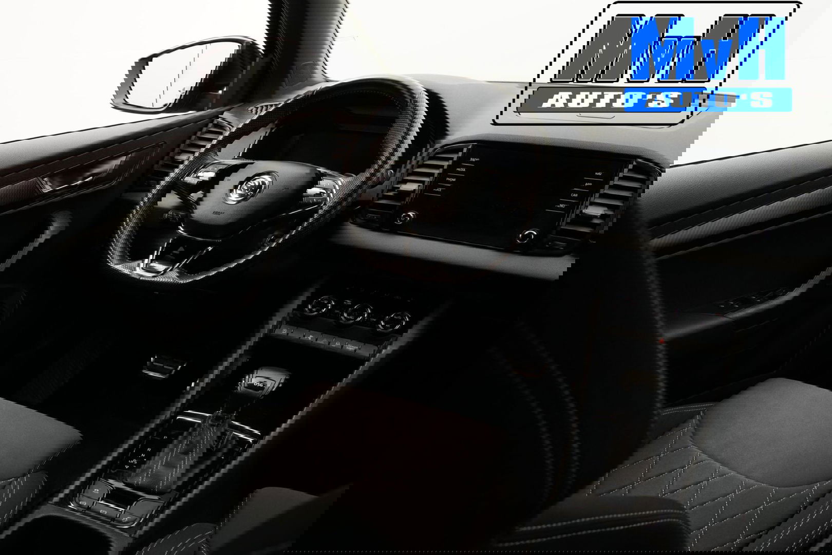 Škoda Karoq 1.5 TSI ACT Sportline Business|LUXE|CAMERA|TREKH|LED