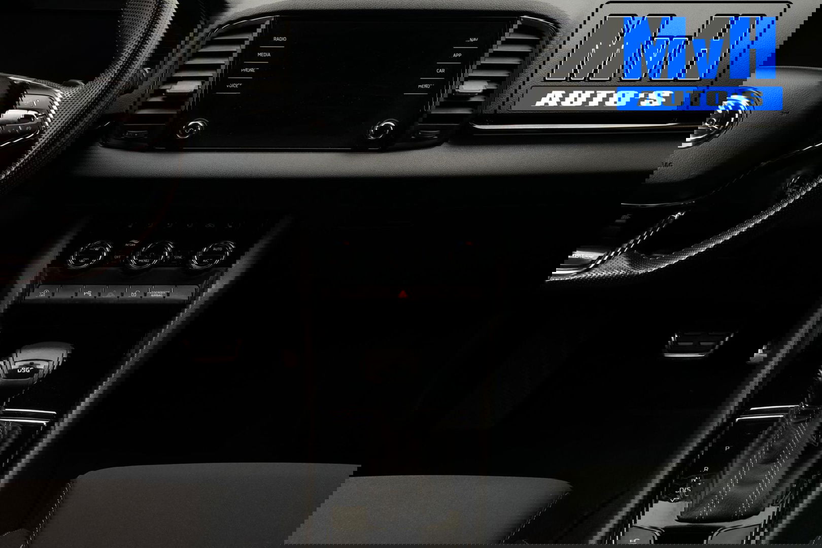 Škoda Karoq 1.5 TSI ACT Sportline Business|LUXE|CAMERA|TREKH|LED