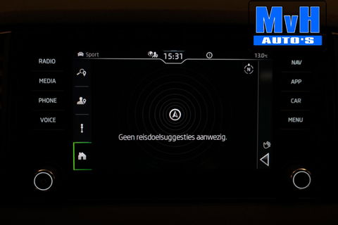 Škoda Karoq 1.5 TSI ACT Sportline Business|LUXE|CAMERA|TREKH|LED